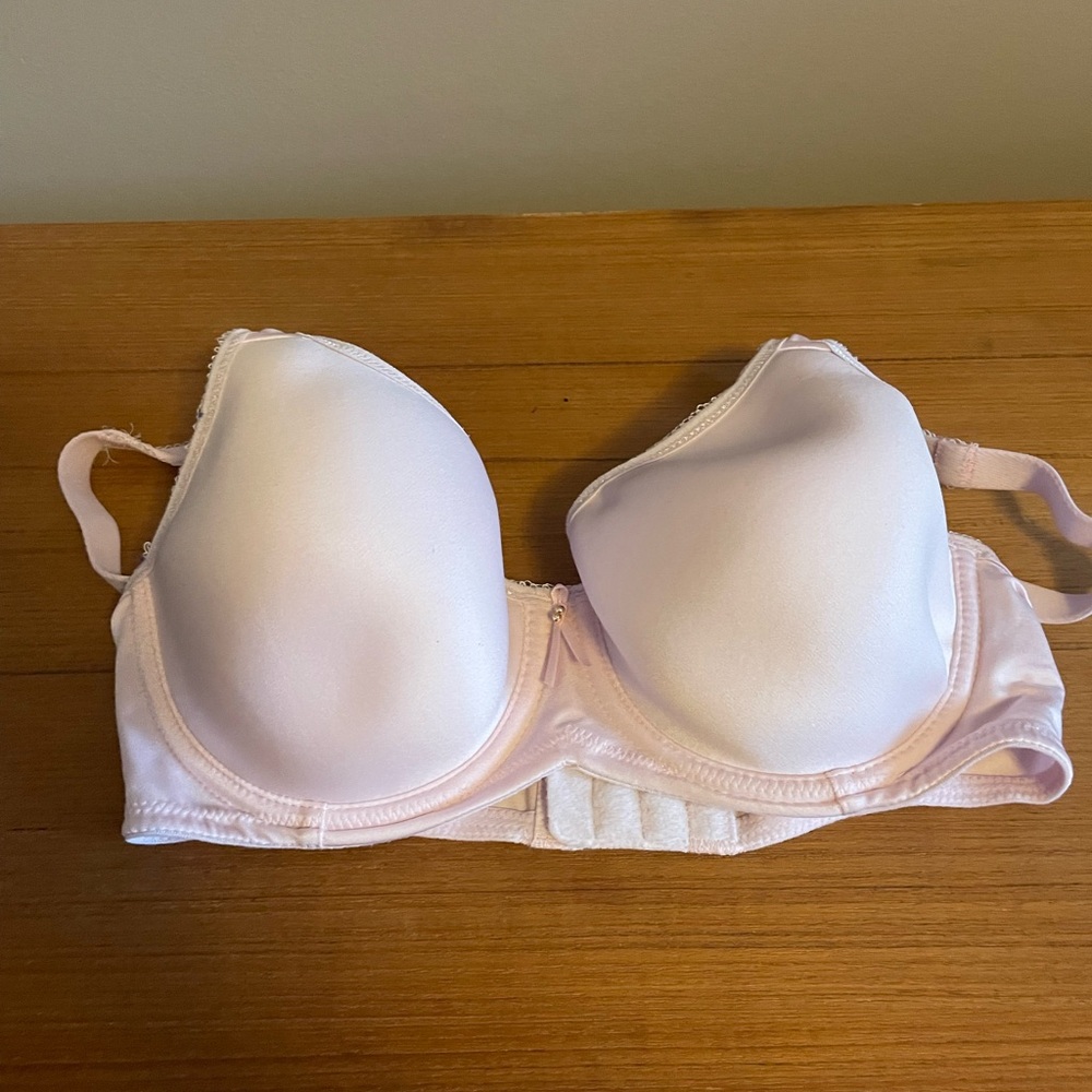 Wacoal Pink Bra Seamless Comfort Intimates